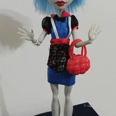 Boneca Monster High Ghoulia Yelps Ghouls Night Out - GNO - Foto 2
